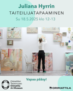 Ilmoitus taiteilijatapaamisesta, jossa on valokuva taiteilijasta työhuoneellaan.